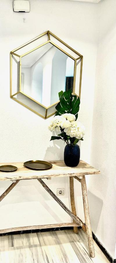 Puerto Banus With Private Garden Apartment มาร์เบยา ภายนอก รูปภาพ