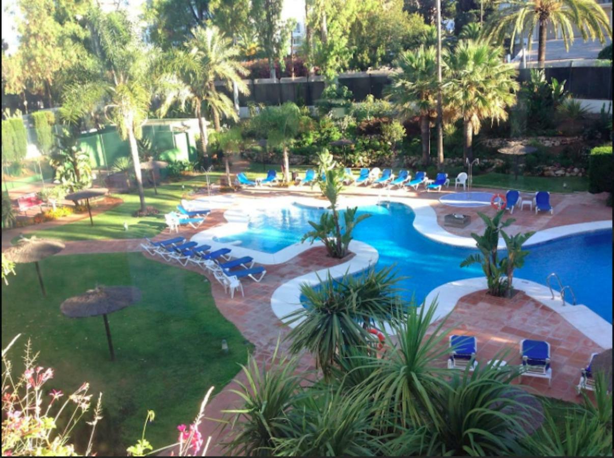 Puerto Banus With Private Garden Apartment มาร์เบยา ภายนอก รูปภาพ