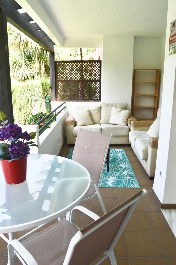 Puerto Banus With Private Garden Apartment มาร์เบยา ภายนอก รูปภาพ